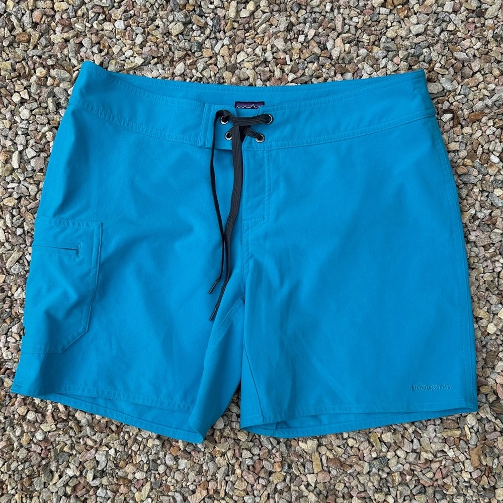 Patagonia Board shorts - size 8